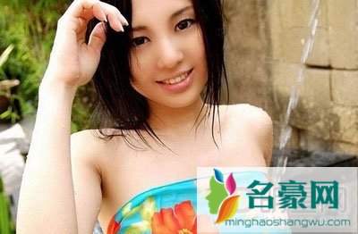 苍井空三级的电影全集 可惜苍老师已为人妻退出AV届了