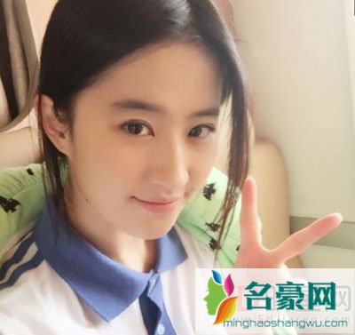 杨采钰刘亦菲都是瘦马? 胭脂马谁不喜欢?干爹也不例外