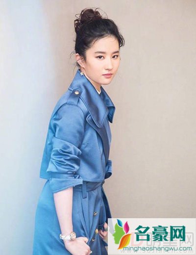 杨采钰刘亦菲都是瘦马? 胭脂马谁不喜欢?干爹也不例外