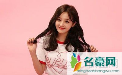 创造101吴宣仪高烧被换队长 发脾气生气视频说明她脾气很差吗