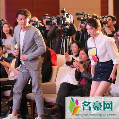 胡歌和江疏影什么时候分手的 网传江疏影被胡歌草什么梗