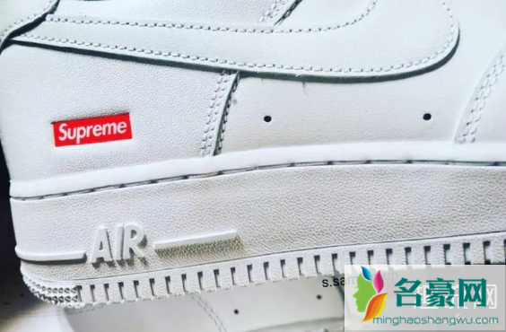 Supreme x Nike Air Force 1值得入手吗 Supreme x Nike Air Force 1有趣玩法