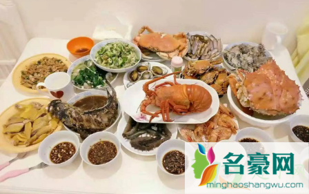 吃年夜饭怎么发朋友圈逼格高20211