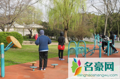 冬天晨练几点合适3