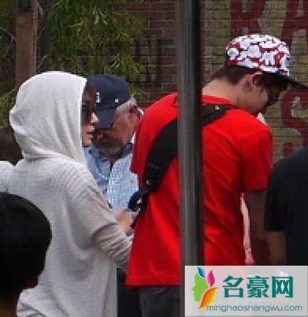 尼坤绯闻女友有哪些 尼坤承认有女朋友