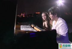 郎朗与娇妻四手联弹 夫妻同框弹钢琴既唯美又浪漫