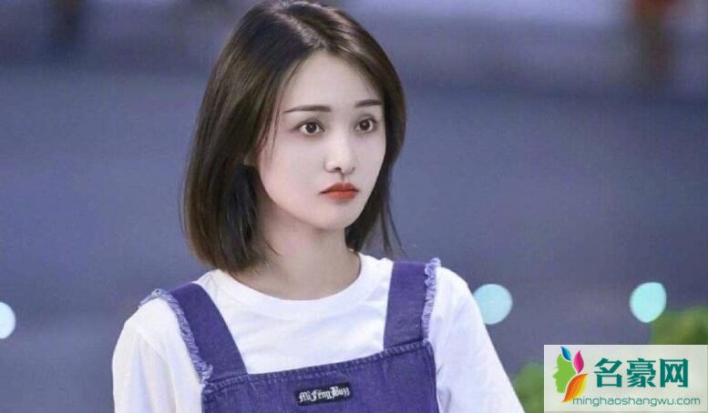 郑爽美照