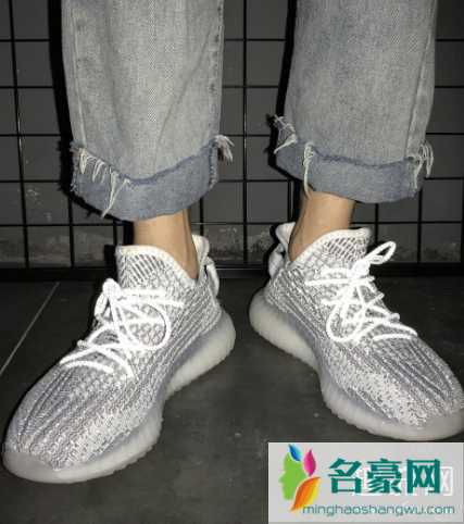 回力穿出去尴尬吗 穿回力很low吗