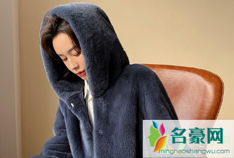 一千多的皮草是真的吗1