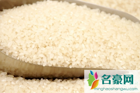 最近为什么都在囤粮食 疫情中国的粮食够吃吗4