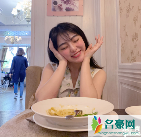 参半miao和半藏森林谁好看 参半和半藏森林谁更恶心4
