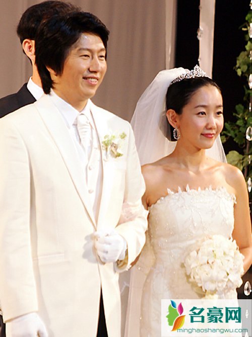 金秀路有孩子了吗 金秀路婚礼嘉宾老婆照片