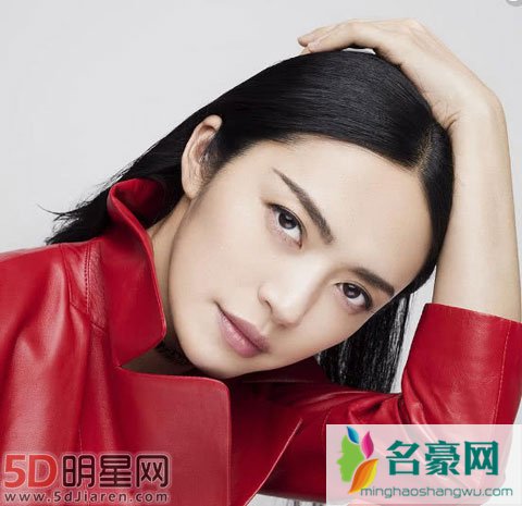杨蓉脸变僵硬整容了吗 姚晨大嘴消失整容了吗