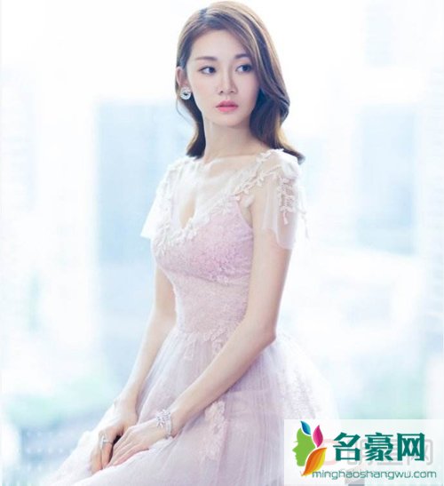 冯小刚让苗苗跳舞事件完整视频截图 冯小刚睡了苗苗俩人真搞过吗