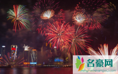 跨年要和什么人一起过 跨年给喜欢的人发什么