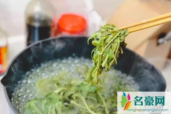煮香椿的水可以煮鸡窝菜吗2
