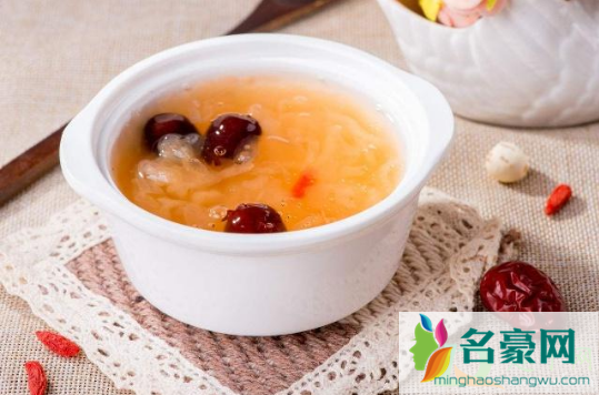 银耳是先煮熟后打碎还是先打碎后煮熟好1