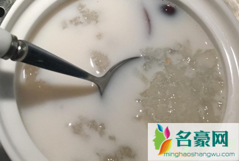 新鲜的椰汁含糖量高不2