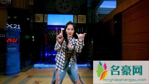 《热血街舞团》Solo Buff竟然是孟佳 已出道女星纷纷回归从头出发