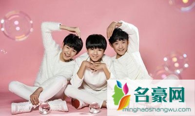 tfboys退出的成员是谁今后要解散了吗 tfboys粉丝喊解散王俊凯哭了