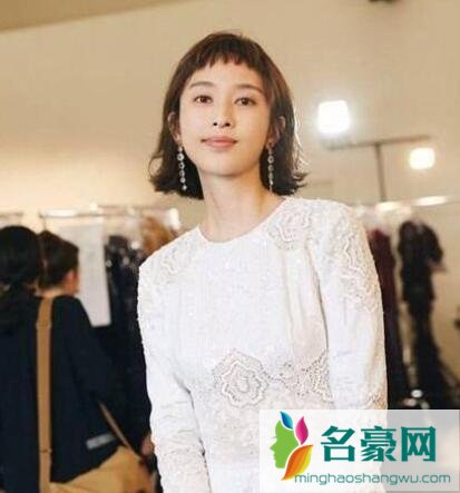 二次元发型,女生短发,二次元短发