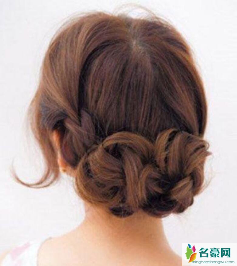 中长发怎么盘发 中长发怎么盘发