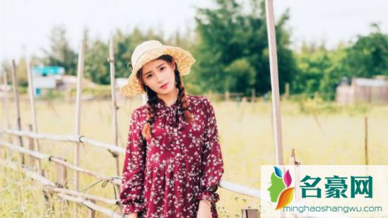 马尾怎么扎好看 夏季女生马尾辫子扎发技巧