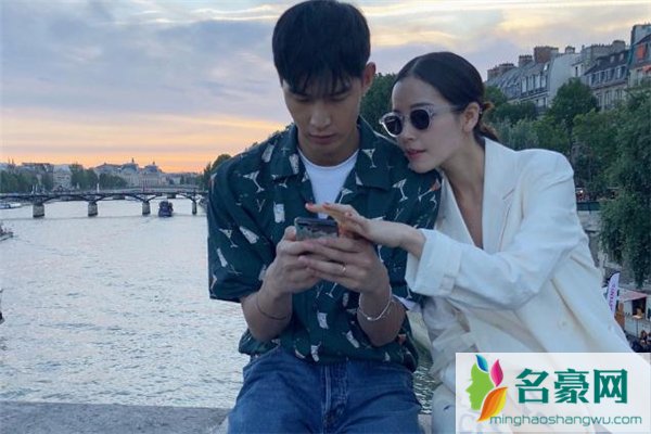 约会时怎么创造接吻的机会 约会时怎么暗示想接吻