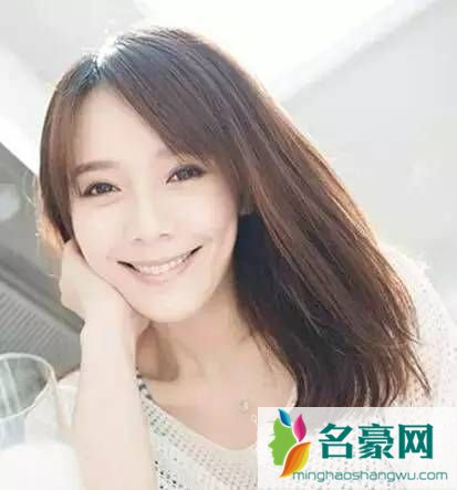 2019好看的女生发型_2019秋季流行发型_2019流行发型图片_2019流行发型女中短发_2019发型流行趋势女1