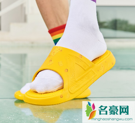 态极拖鞋能沾水吗 态极拖鞋1.0和2.0的区别
