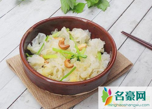 银耳泡好了可以直接凉拌吗3