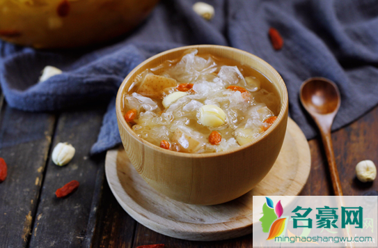银耳今天泡发后明天炖可以吗1
