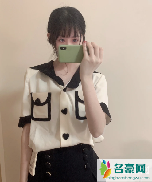 乌丫是什么档次的牌子 乌丫的衣服为什么那么贵