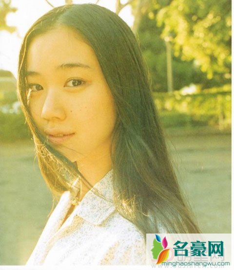 日本女星苍井优新恋情 石崎修一个人资料及照片