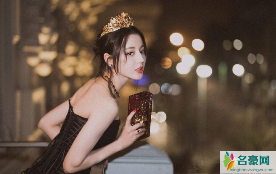 迪丽热巴照片