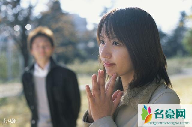 女人想要让男人对你死心塌地？那就用这六招！绝对管用！