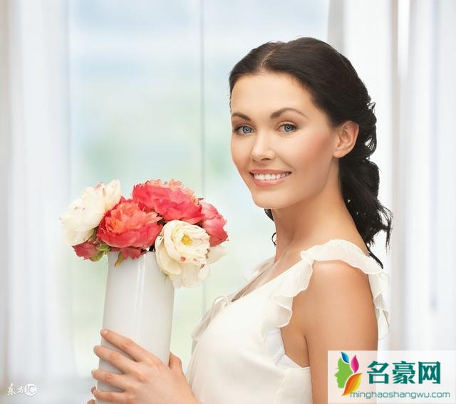 女人想要让男人对你死心塌地？那就用这六招！绝对管用！