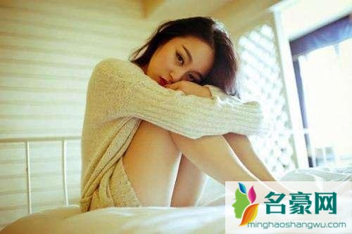她说:若是不能在身体上征服我,你又如何能征服我的心?
