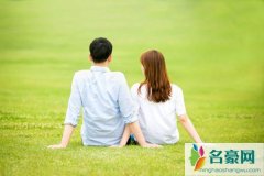 怎样和强势的女朋友相处，强势的女友该怎样应付