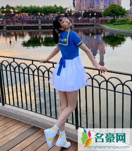 中国新说唱2020女rapper上脚球鞋图片：性感火辣！