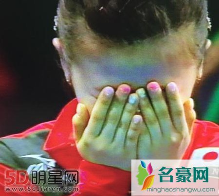 福原爱率队获得铜牌 泪流不止大呼压力大