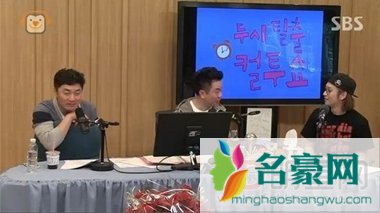 Super Junior金希澈主动为路人签名遭拒