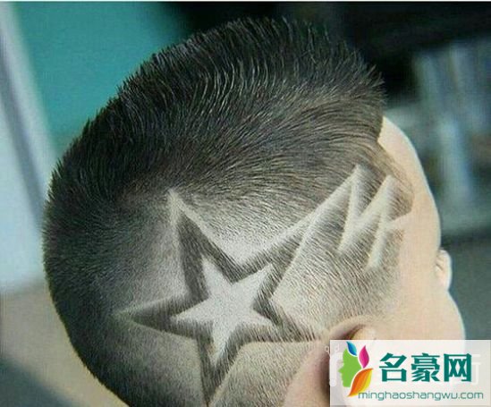 儿童铲两边雕刻发型