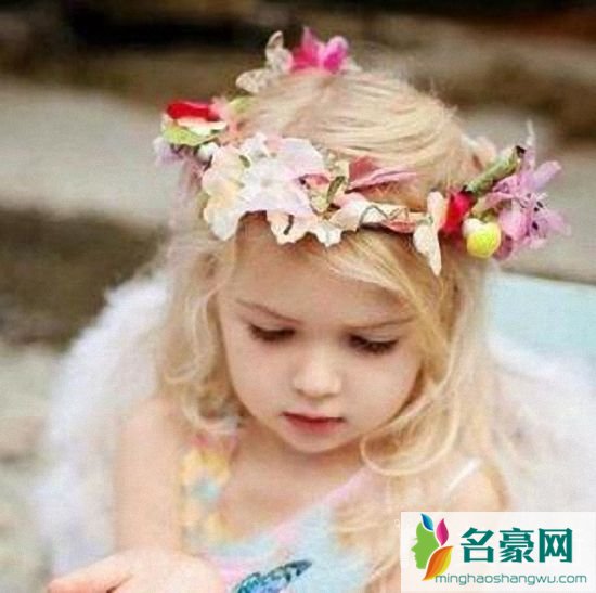 小女孩花仙子发型图片_最美的儿童花仙子发型图片1