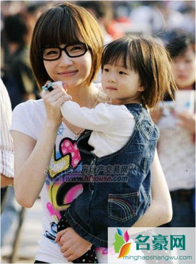 高晓松老婆家庭背景 高晓松一共几个老婆