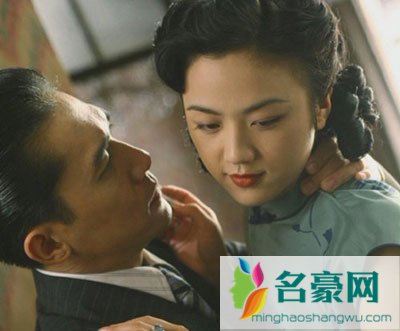 汤唯拍过哪些裸戏 色戒汤唯梁朝伟床戏