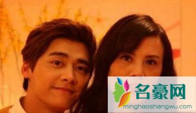 李易峰和妈妈拍广告 李易峰给妈妈洗脚