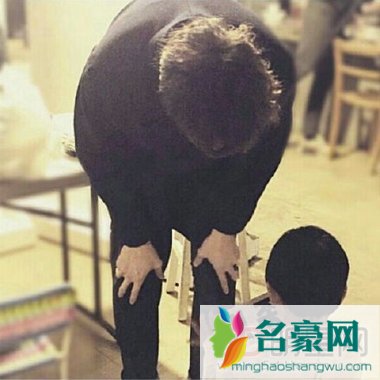 李光洙开通SNS两天粉丝突破30万 展现“亚洲小王子”的高人气