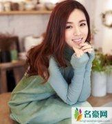 王晓晨被爆恋情 帅气男友前来接机还同返住处一夜