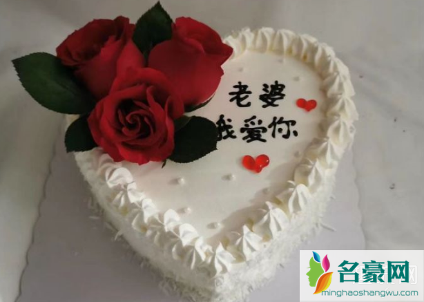 电饭煲蛋糕怎么做才蓬松 电饭煲蛋糕和烤箱蛋糕区别是什么